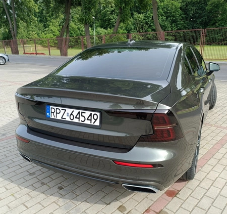 Volvo S60 cena 139800 przebieg: 60000, rok produkcji 2019 z Przeworsk małe 232